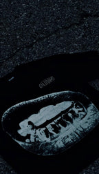 "PRETTY BITCHES" TEE